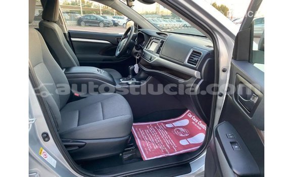 Buy Import Toyota Highlander Other Car in Import - Dubai in Anse-la-Raye Buy Import Toyota Highlander Other Car in Import - Dubai in Anse-la-Raye