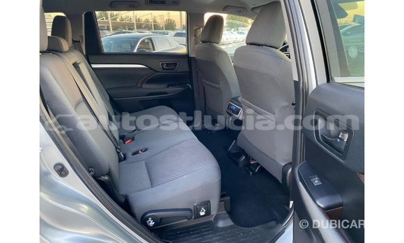 Buy Import Toyota Highlander Other Car in Import - Dubai in Anse-la-Raye Buy Import Toyota Highlander Other Car in Import - Dubai in Anse-la-Raye