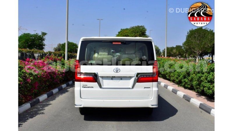 Big with watermark toyota granvia anse la raye import dubai 1749