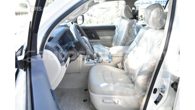 Big with watermark toyota land cruiser anse la raye import dubai 1750