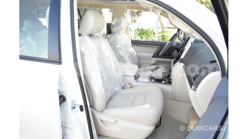 Big with watermark toyota land cruiser anse la raye import dubai 1750