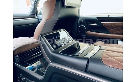 Acheter Import Voiture Lexus LX Noir à Import - Dubai, Anse-la-Raye Acheter Import Voiture Lexus LX Noir à Import - Dubai, Anse-la-Raye