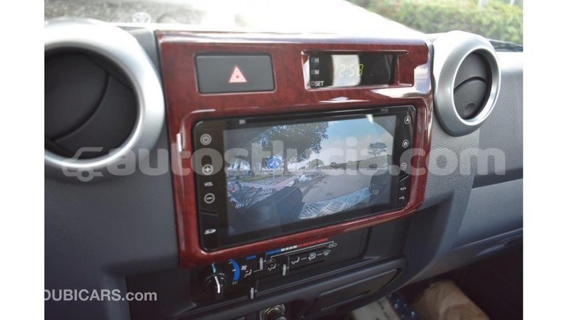 Big with watermark toyota land cruiser anse la raye import dubai 1765