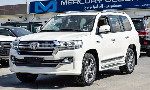Buy Import Toyota Land Cruiser White Car in Import - Dubai in Anse-la-Raye Buy Import Toyota Land Cruiser White Car in Import - Dubai in Anse-la-Raye