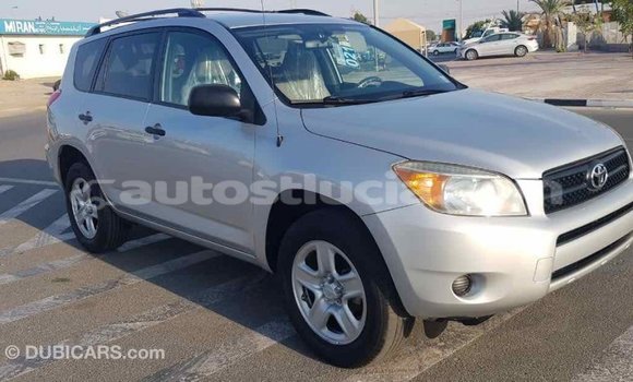 Buy Import Toyota HiAce Other Truck in Import - Dubai in Anse-la-Raye Buy Import Toyota HiAce Other Truck in Import - Dubai in Anse-la-Raye