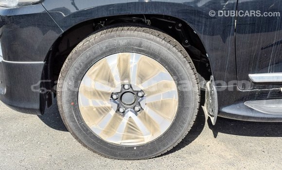 Acheter Import Voiture Toyota Land Cruiser Noir à Import - Dubai, Anse-la-Raye Acheter Import Voiture Toyota Land Cruiser Noir à Import - Dubai, Anse-la-Raye