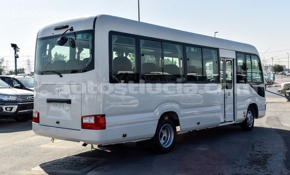 Acheter Import Voiture Toyota Coaster Blanc à Import - Dubai, Anse-la-Raye Acheter Import Voiture Toyota Coaster Blanc à Import - Dubai, Anse-la-Raye
