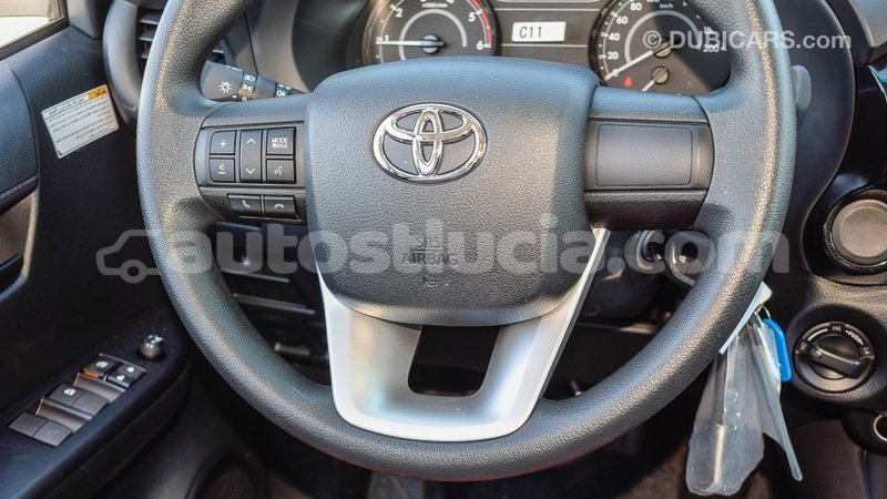 Big with watermark toyota hilux anse la raye import dubai 1783