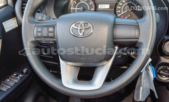 Buy Import Toyota Hilux White Car in Import - Dubai in Anse-la-Raye Buy Import Toyota Hilux White Car in Import - Dubai in Anse-la-Raye