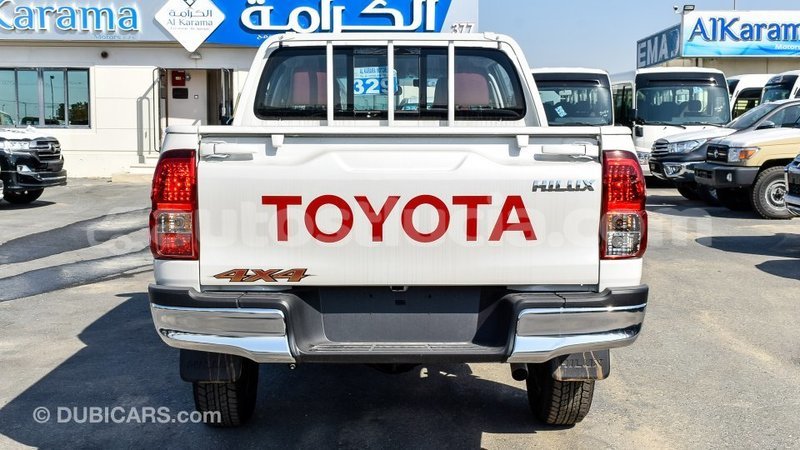 Big with watermark toyota hilux anse la raye import dubai 1783