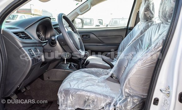 Buy Import Mitsubishi L200 White Car in Import - Dubai in Anse-la-Raye Buy Import Mitsubishi L200 White Car in Import - Dubai in Anse-la-Raye