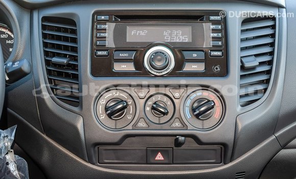 Buy Import Mitsubishi L200 White Car in Import - Dubai in Anse-la-Raye Buy Import Mitsubishi L200 White Car in Import - Dubai in Anse-la-Raye