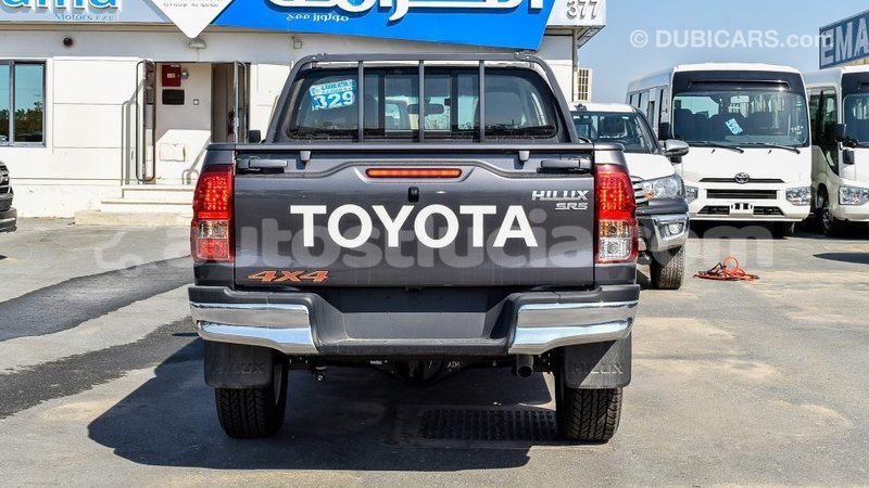 Big with watermark toyota hilux anse la raye import dubai 1786