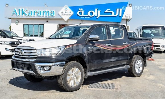Acheter Import Voiture Toyota Hilux Noir à Import - Dubai, Anse-la-Raye Acheter Import Voiture Toyota Hilux Noir à Import - Dubai, Anse-la-Raye