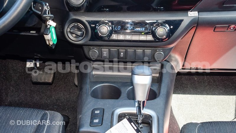 Big with watermark toyota hilux anse la raye import dubai 1787