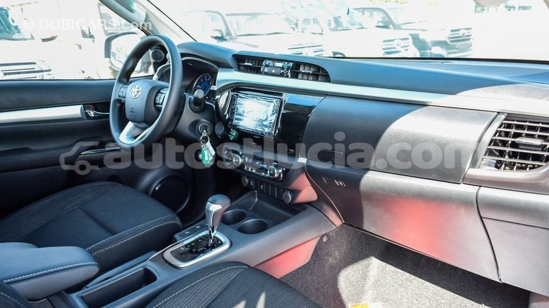 Big with watermark toyota hilux anse la raye import dubai 1787