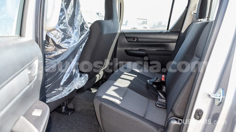 Big with watermark toyota hilux anse la raye import dubai 1788