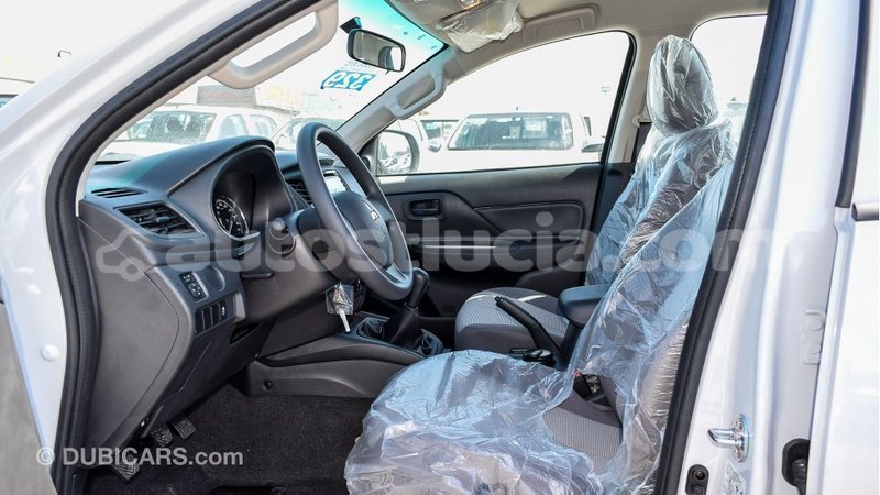 Big with watermark mitsubishi l200 anse la raye import dubai 1789