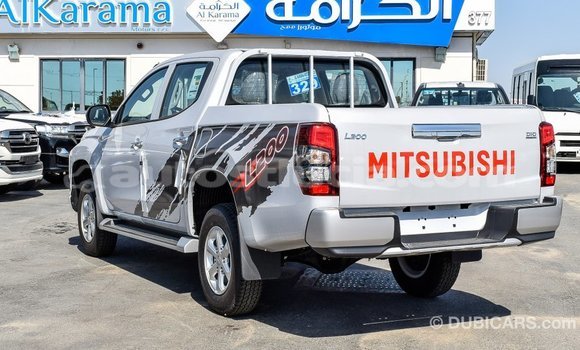 Buy Import Mitsubishi L200 White Car in Import - Dubai in Anse-la-Raye Buy Import Mitsubishi L200 White Car in Import - Dubai in Anse-la-Raye