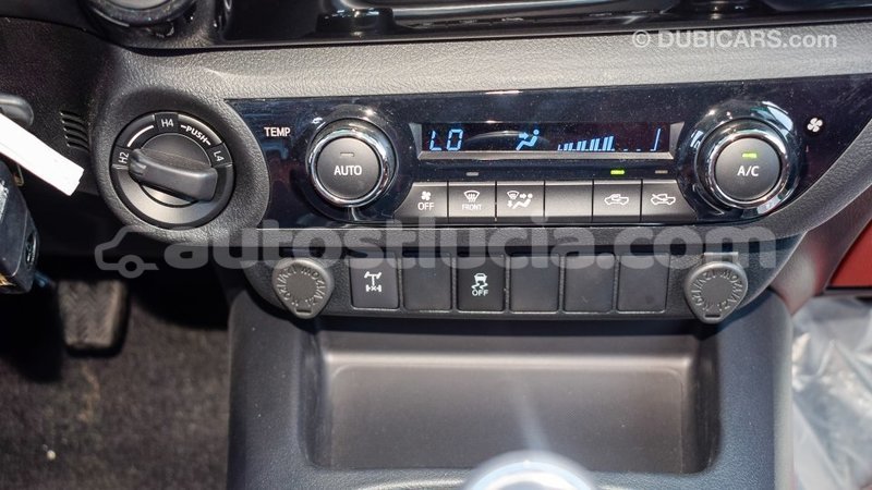 Big with watermark toyota hilux anse la raye import dubai 1791