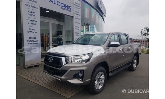 Buy Import Toyota Hilux Other Car in Import - Dubai in Anse-la-Raye Buy Import Toyota Hilux Other Car in Import - Dubai in Anse-la-Raye