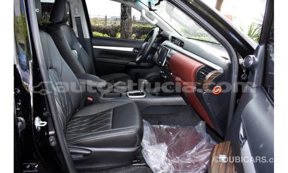 Buy Import Toyota Hilux Black Car in Import - Dubai in Anse-la-Raye Buy Import Toyota Hilux Black Car in Import - Dubai in Anse-la-Raye