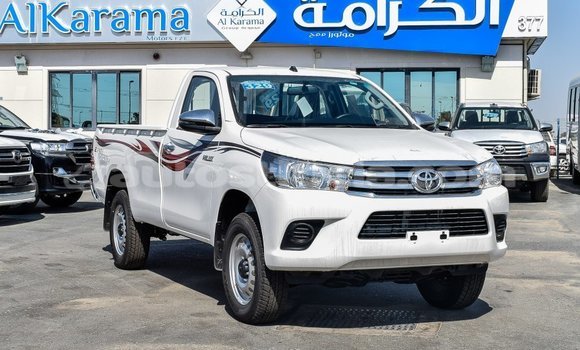 Buy Import Toyota Hilux White Car in Import - Dubai in Anse-la-Raye Buy Import Toyota Hilux White Car in Import - Dubai in Anse-la-Raye