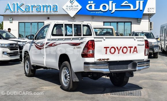 Buy Import Toyota Hilux White Car in Import - Dubai in Anse-la-Raye Buy Import Toyota Hilux White Car in Import - Dubai in Anse-la-Raye
