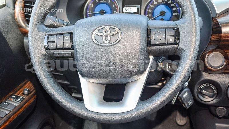 Big with watermark toyota hilux anse la raye import dubai 1795