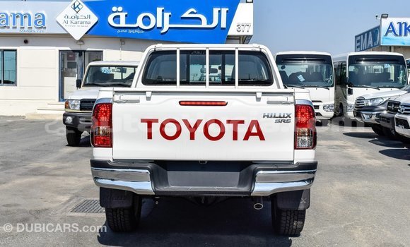 Buy Import Toyota Hilux White Car in Import - Dubai in Anse-la-Raye Buy Import Toyota Hilux White Car in Import - Dubai in Anse-la-Raye
