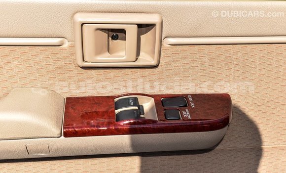 Buy Import Toyota Land Cruiser Beige Car in Import - Dubai in Anse-la-Raye Buy Import Toyota Land Cruiser Beige Car in Import - Dubai in Anse-la-Raye