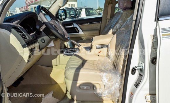 Buy Import Toyota Land Cruiser White Car in Import - Dubai in Anse-la-Raye Buy Import Toyota Land Cruiser White Car in Import - Dubai in Anse-la-Raye