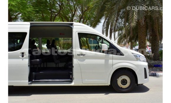 Buy Import Toyota Hiace White Car in Import - Dubai in Anse-la-Raye Buy Import Toyota Hiace White Car in Import - Dubai in Anse-la-Raye