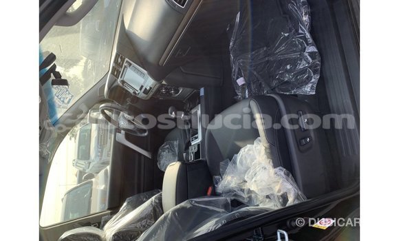 Buy Import Toyota Prado Black Car in Import - Dubai in Anse-la-Raye Buy Import Toyota Prado Black Car in Import - Dubai in Anse-la-Raye