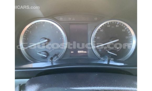 Buy Import Toyota Highlander White Car in Import - Dubai in Anse-la-Raye Buy Import Toyota Highlander White Car in Import - Dubai in Anse-la-Raye