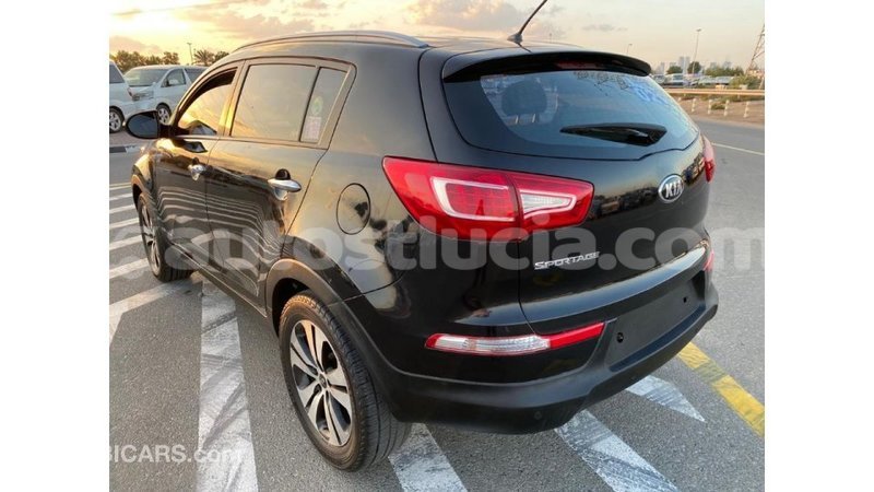 Big with watermark kia sportage anse la raye import dubai 1811