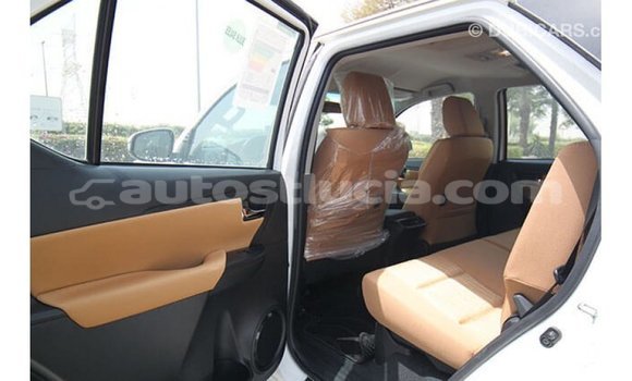Buy Import Toyota Fortuner White Car in Import - Dubai in Anse-la-Raye Buy Import Toyota Fortuner White Car in Import - Dubai in Anse-la-Raye