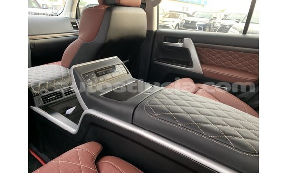 Buy Import Toyota Land Cruiser Black Car in Import - Dubai in Anse-la-Raye Buy Import Toyota Land Cruiser Black Car in Import - Dubai in Anse-la-Raye