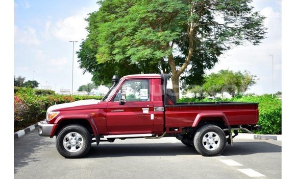 Buy Import Toyota Land Cruiser Red Car in Import - Dubai in Anse-la-Raye Buy Import Toyota Land Cruiser Red Car in Import - Dubai in Anse-la-Raye