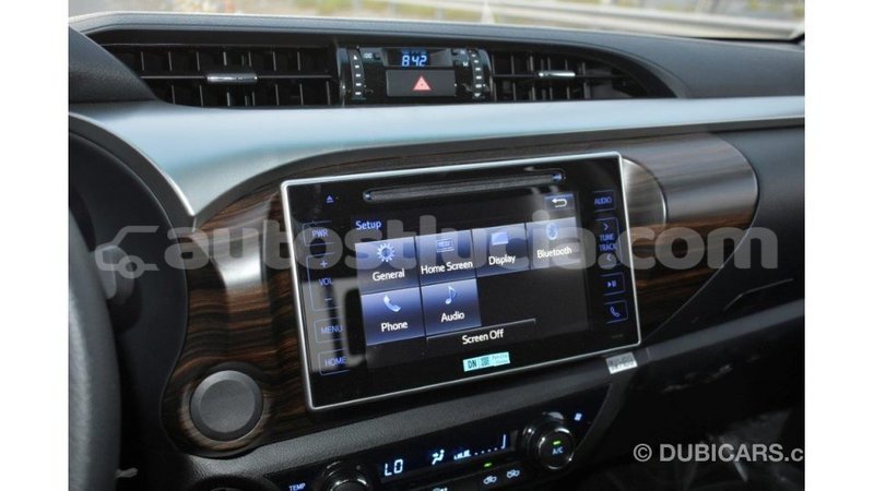 Big with watermark toyota hilux anse la raye import dubai 1829