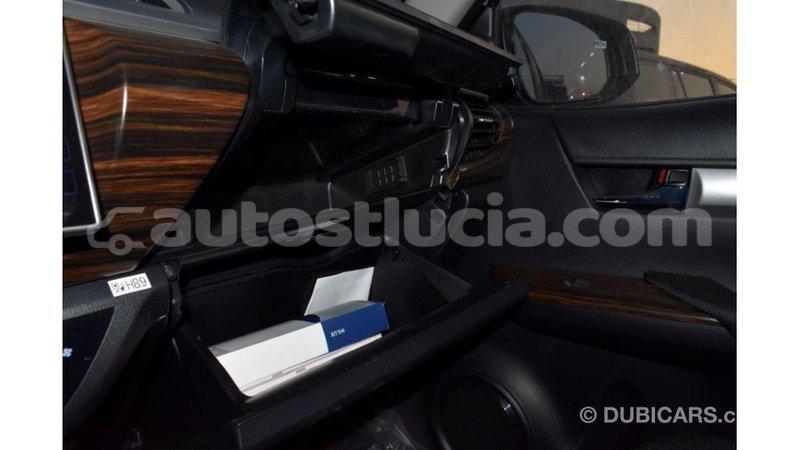 Big with watermark toyota hilux anse la raye import dubai 1829