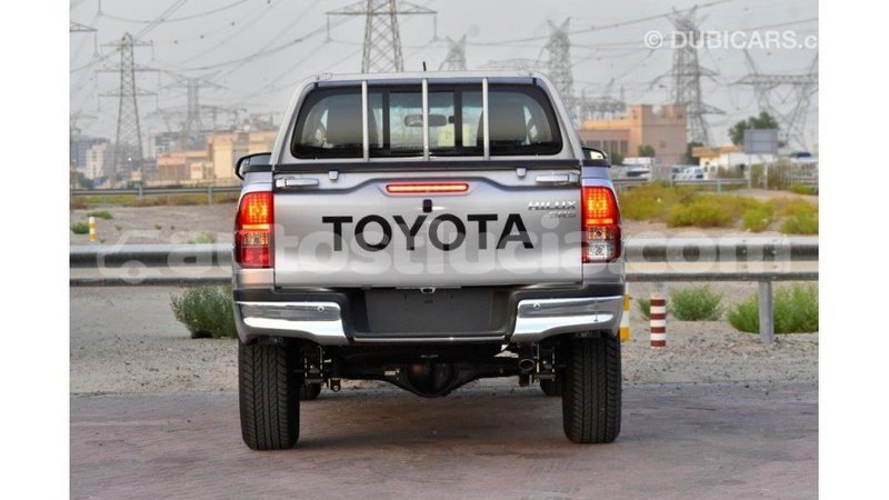 Big with watermark toyota hilux anse la raye import dubai 1829