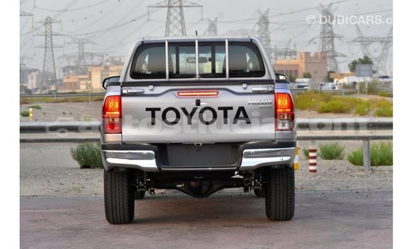 Buy Import Toyota Hilux Other Car in Import - Dubai in Anse-la-Raye Buy Import Toyota Hilux Other Car in Import - Dubai in Anse-la-Raye