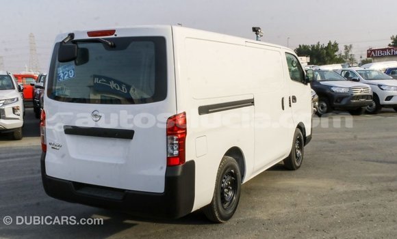 Acheter Import Voiture Nissan Urvan Blanc à Import - Dubai, Anse-la-Raye Acheter Import Voiture Nissan Urvan Blanc à Import - Dubai, Anse-la-Raye