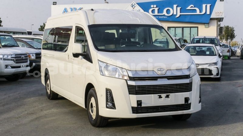 Big with watermark toyota hiace anse la raye import dubai 1832