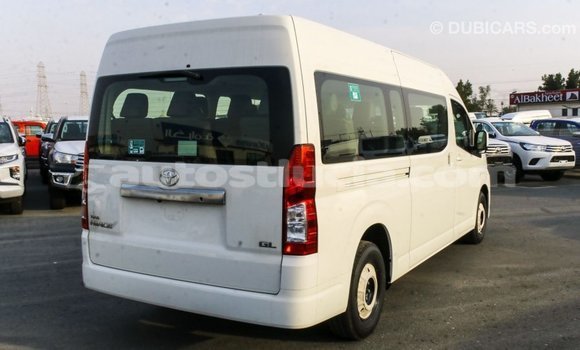 Buy Import Toyota Hiace White Car in Import - Dubai in Anse-la-Raye Buy Import Toyota Hiace White Car in Import - Dubai in Anse-la-Raye