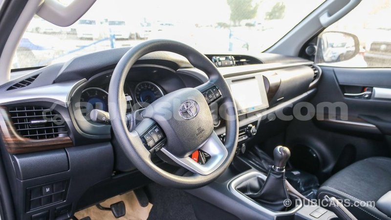 Big with watermark toyota hilux anse la raye import dubai 1834