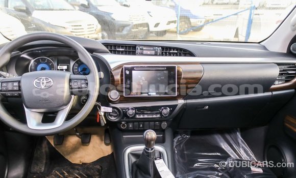 Acheter Import Voiture Toyota Hilux Autre à Import - Dubai, Anse-la-Raye Acheter Import Voiture Toyota Hilux Autre à Import - Dubai, Anse-la-Raye