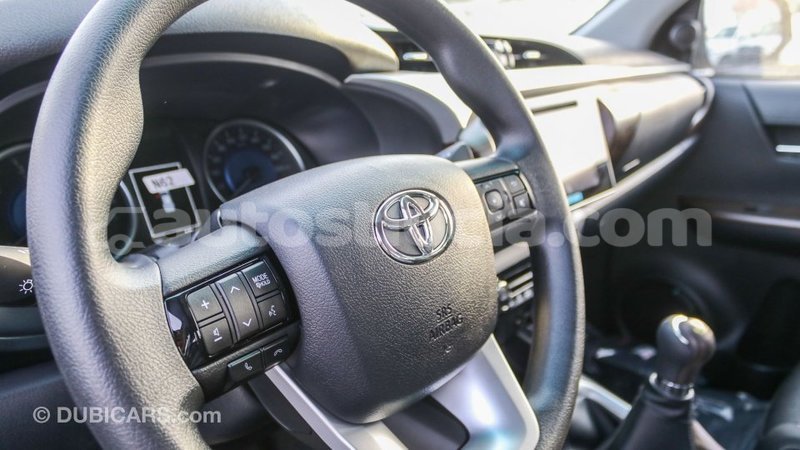 Big with watermark toyota hilux anse la raye import dubai 1834