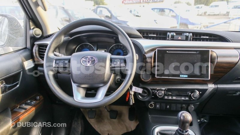Big with watermark toyota hilux anse la raye import dubai 1834